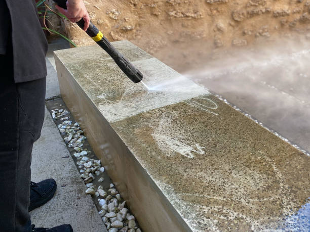 Why Choose Our Certified Pressure Washing Experts for Your Project Needs in Aberdeen, WA?